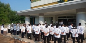 ‎ Apel Pagi Senin; Pentingnya Saling Melengkapi dan Bersyukur dalam Kehidupan dan ..