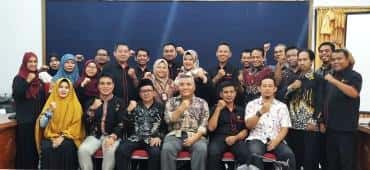 Kerjasama Pendidikan Tinggi: Bagian Umum UIN Gus Dur Sambut Kunjungan Studi dari UIN SMH Banten