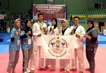 UKM Beladiri UIN K.H. Abdurrahman Wahid Pekalongan Raih Empat Medali dalam Kejuaraan Taekwondo Nasional