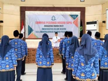Pesan Rektor pada Pelantikan PNS 2022: Jadilah Pribadi yang BerAKHLAK