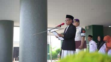 Peringati Hari Santri Nasional, UIN Gus Dur Pekalongan Gelar Upacara Bendera