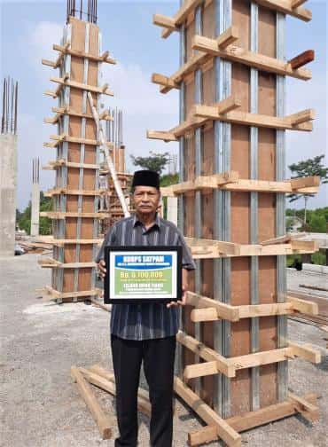 Korps Satpam UIN Gus Dur Serahkan Infaq, Dukung Percepatan Pembanguanan Masjid Agung