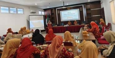 Seminar Moderasi Beragama dalam pertemuan rutin DWP UIN Gusdur Pekalongan