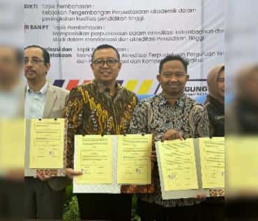 Tingkatkan Layanan Perpustakaan, UIN Gus Dur Pekalongan bersama 54 Perguruan Tinggi Negeri Lainnya Teken MoU dengan Perpusnas