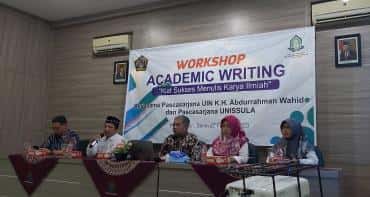 Dorong Peningkatan Riset, Pascasarjana UIN K.H. Abdurahman Wahid Pekalongan Gelar Workshop Academic Writing