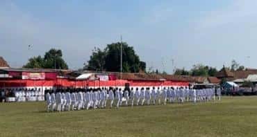 Mahasiswa KKN UIN Gus Dur Kelompok 58 Menyelenggarakan Semarak HUT RI Ke-79 Bersama Karang Taruna Desa Pamutih, Kecamatan Ulujami, Kabupaten Pemalang   