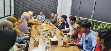 Rektor dan Jajaran Pimpinan UIN Gus Dur Sambut  Mahasiswa Asing dengan Hangat